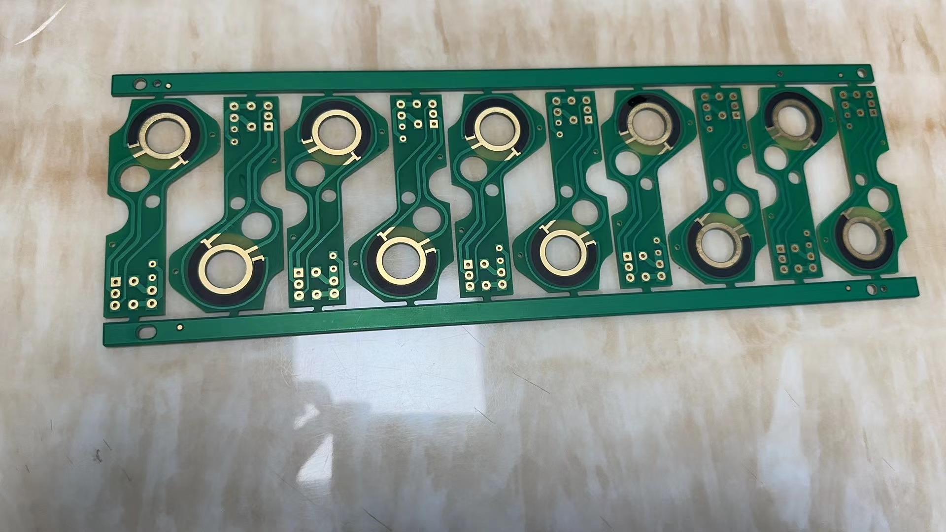 PCB单层板和双层板的区别